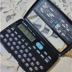 ماشین حساب قدیمی شارپ