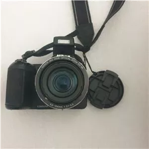 nikon colpix l120 1با زوم 26 و16 مگا پیکسل کمکار