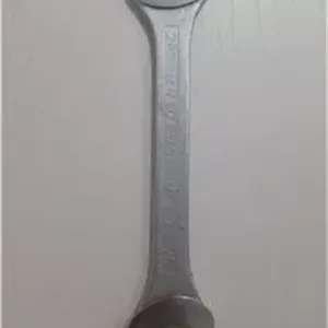 آچار یونیور یوگوسلاوی شماره 25 و28