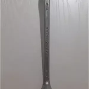 آچار یونیور یوگوسلاوی شماره 24 و 26 رینگی