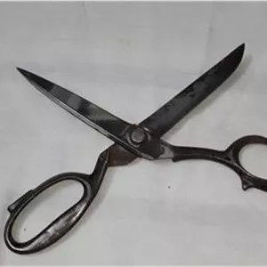 قیچی قدیمی ایتالیایی اصل
