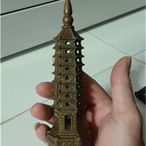 ماکت برج برنزی دستساز