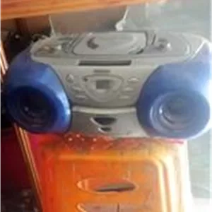 ضبط قدیمی رادیو کاست ( معیوب )