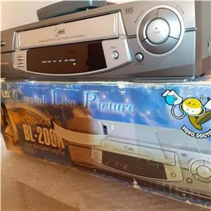 ویدئو ال جی BL-200 باکارتن