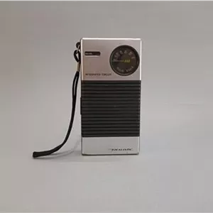 رادیو تک موج realistic