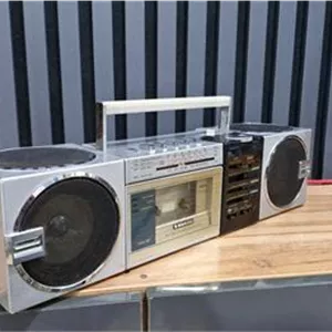 رادیو ضبط کوچک سانیو کمیاب ژاپن