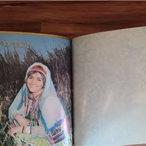 32 شماره مجله هنر و مردم