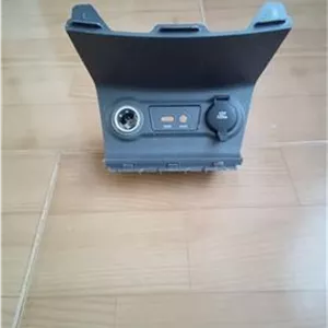 قاب فندک و usb داشبورد جک جی4_jac j4