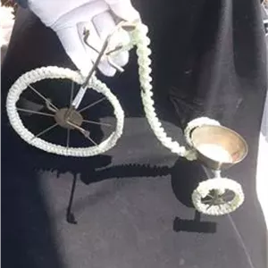 دوچرخه دستساز فلزی