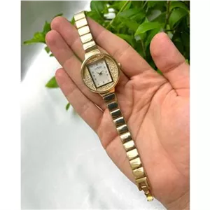 ساعت مچی زنانه نگین دار Guess