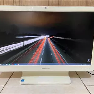 All in One Samsung i3 Ram 16 FullHD