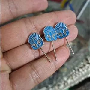 سه عدد بچ سینه پهلوی نمایشگاه بین المللی