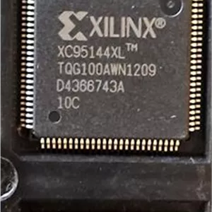 آی سی FPGA XC95144XL-TQG100