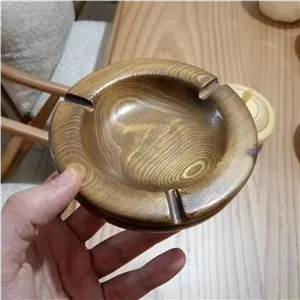 زیر سیگاری چوبی کلاسیک (چوب نراد) نو