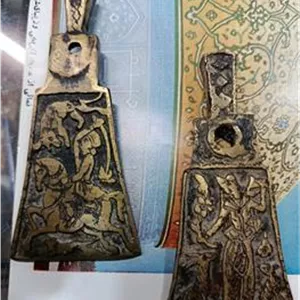 دو عدد قندشکن قدیمی 