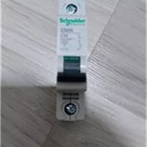فیوز اشنایدر تکفاز 25 آمپر
