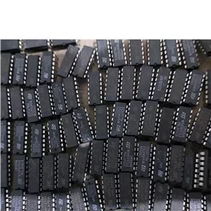 آی سی مقایسه کننده LM324