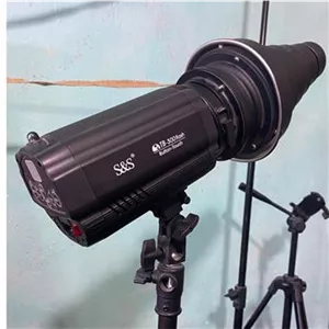 فلاش عکاسی استدیویی