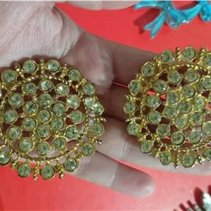 یک جفت دکمه بسیار زیبای پر نگین طلایی قدیمی