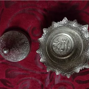 قندان برنجی نقش دار
