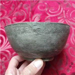 کاسه مسی کعبدار قلم زنی دستی قاجاری