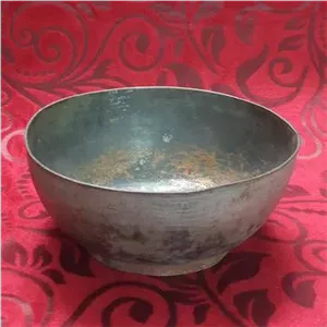 کاسه کعبدار مسی قلمزنی دستی قاجاری