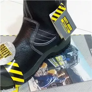 کفش ایمنی Safety Jogger Best Boot آکبند