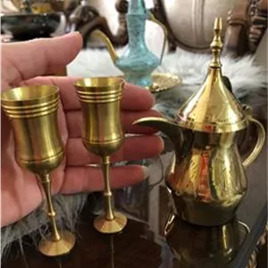 دله برنجی کوچک و جام برنجی