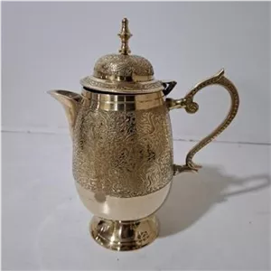 پارچ برنجی هندی یا کتری برنجی هندی با طرح طاووس