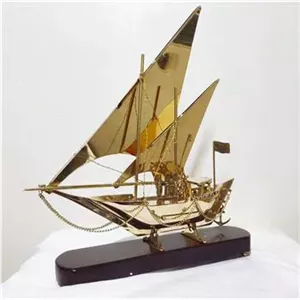 کشتی برنجی هندی سایز بزرگ بسیار پر کار و سنگین 