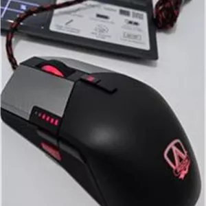 موس گیمینگ aoc agon gm700