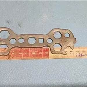 آچار قدیمی دوچرخه