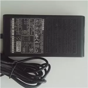 شارژر کتابی نایاب و قدیمی اورجینال توشیبا 15V 5A