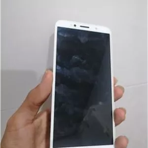 السیدی با فریم y5 2018 رنگ سفید نایاب