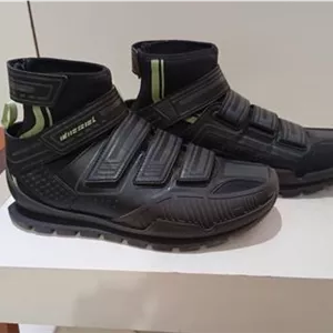 کفش کتانی مردانه دیزل مدل Pendhio Diesel