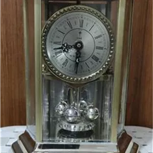ساعت رومیزی زیبامدل خاص