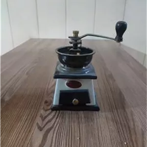آسیاب دستی قدیمی سرامیک 