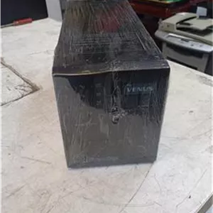 یو وی اس فاراتل ونوس 1300