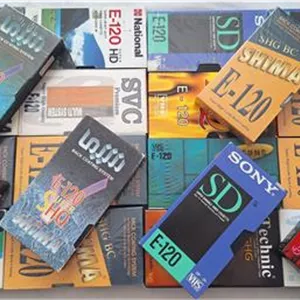 22 حلقه VHS فیلمهای سینمائی ایرانی قدیمی