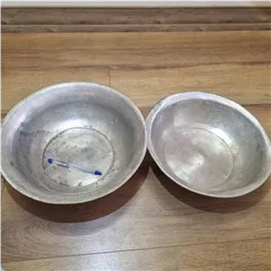 2عدد لگن مسی چکشی کهنه