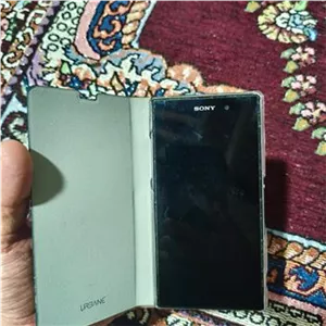 گوشی Sony Xperia Z1