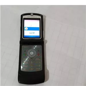 گوشی موبایل موتورولا RAZR