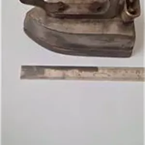 اتو قدیمی سنگین 