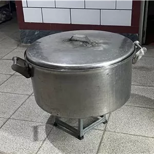 دیگ استیل ضخیم