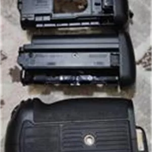 گریپ نیکون D7200 مدل MB-D15