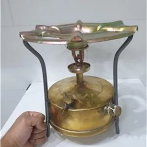 چراغ پریموس نسبتا بزرگ و سالم در حد نو