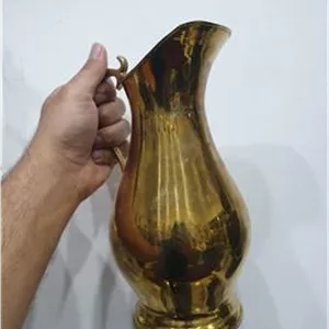 پارچ طلایی زیبا و زخیم