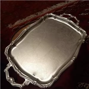 سینی انگلیسی قدیمی با قلم زنی زیبا آنتیک
