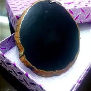 سنگ شبق برش خورده
