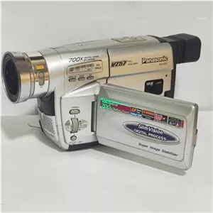دوربین VHS-C پاناسونیک VZ57VZ75